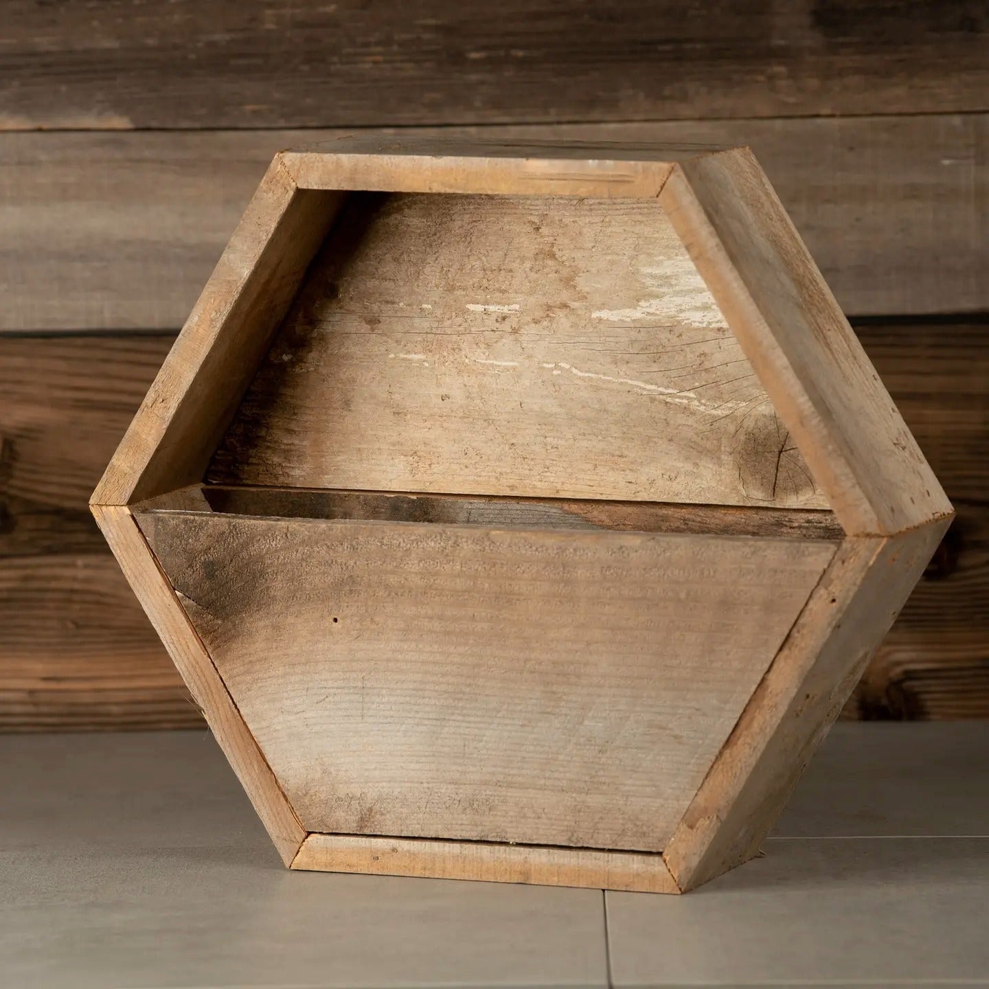 Planter-Wood Hexagon